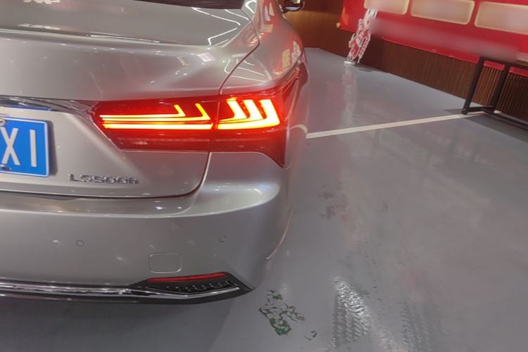 Used Lexus LS 2021 500h Excellence Edition Right Rear Taillight