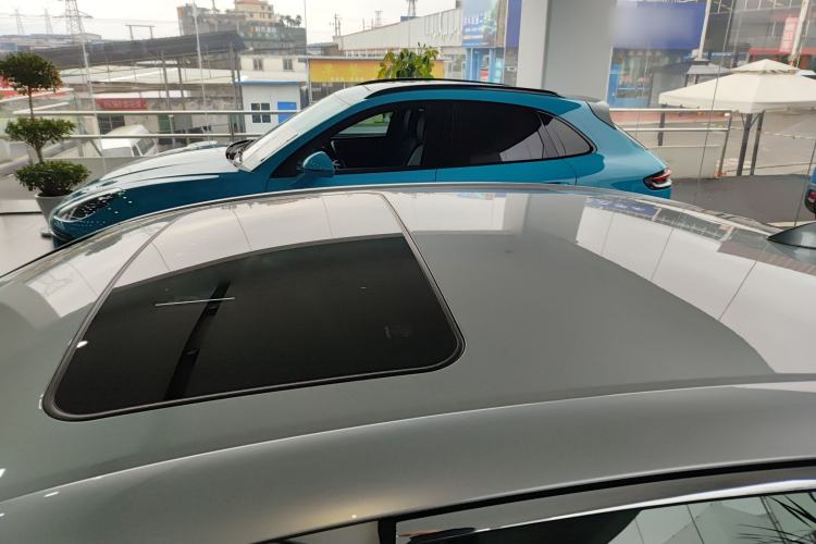 Used Lexus LS 2021 500h Executive Edition Roof