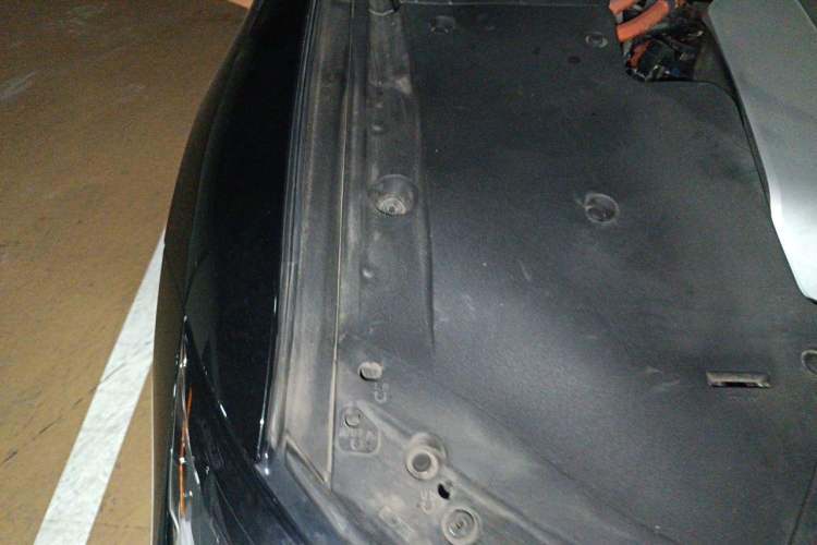 Used Lexus LS 2023 500h Luxury Edition Engine Bay Right