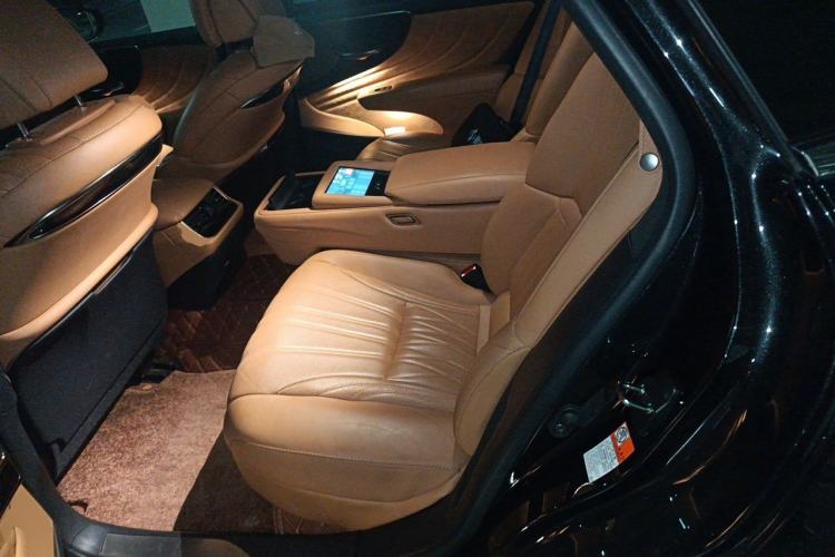 Used Lexus LS 2023 500h Luxury Edition Left Rear Seat
