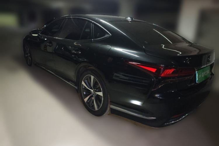 Used Lexus LS 2023 500h Excellence Edition Rear Left 45 Deg