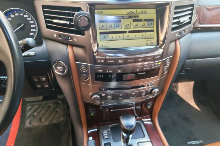 Used Lexus LX 2009 570 Audio And AC Panel