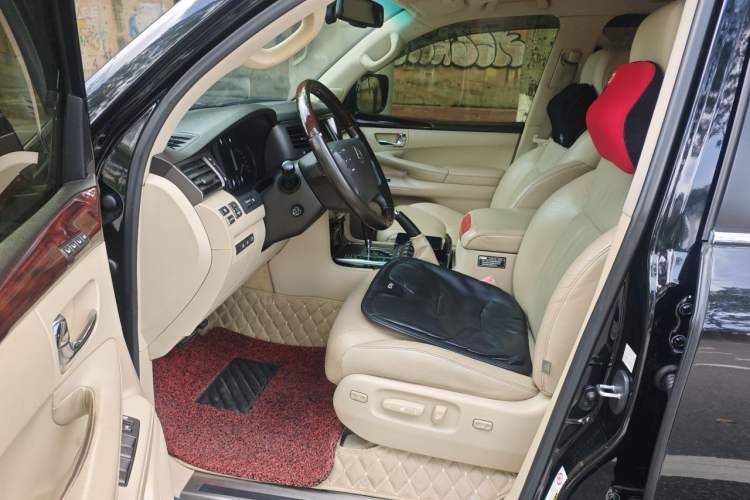 Used Lexus LX 2009 570 Driver Seat