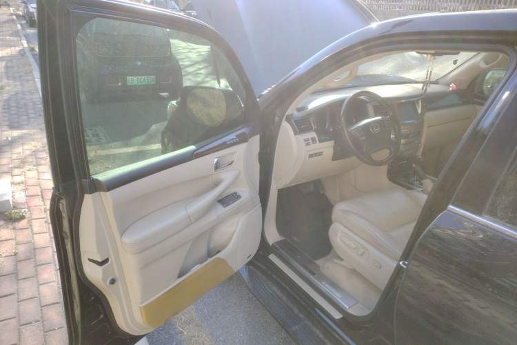 Used Lexus LX 2009 570 Driver Seat