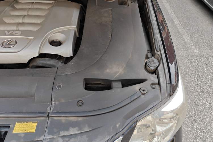 Used Lexus LX 2009 570 Engine Bay Left