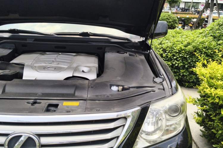 Used Lexus LX 2009 570 Engine Bay Left
