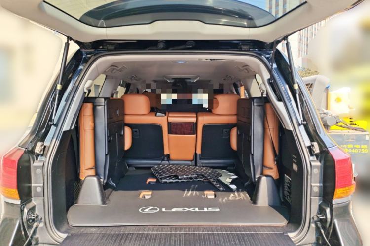 Used Lexus LX 2009 570 Trunk