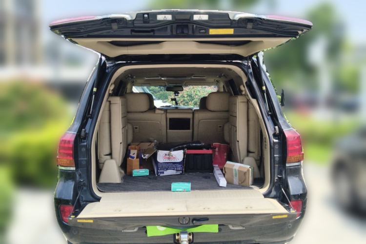 Used Lexus LX 2009 570 Trunk