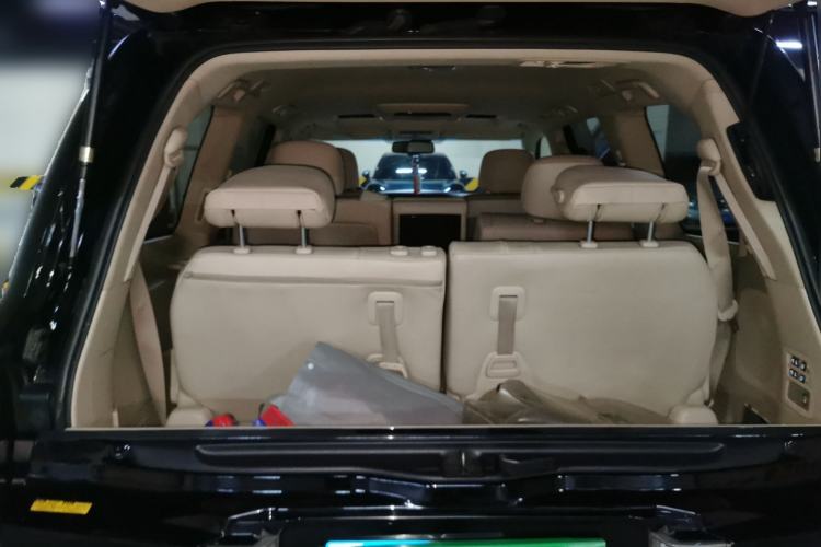 Used Lexus LX 2009 570 Trunk