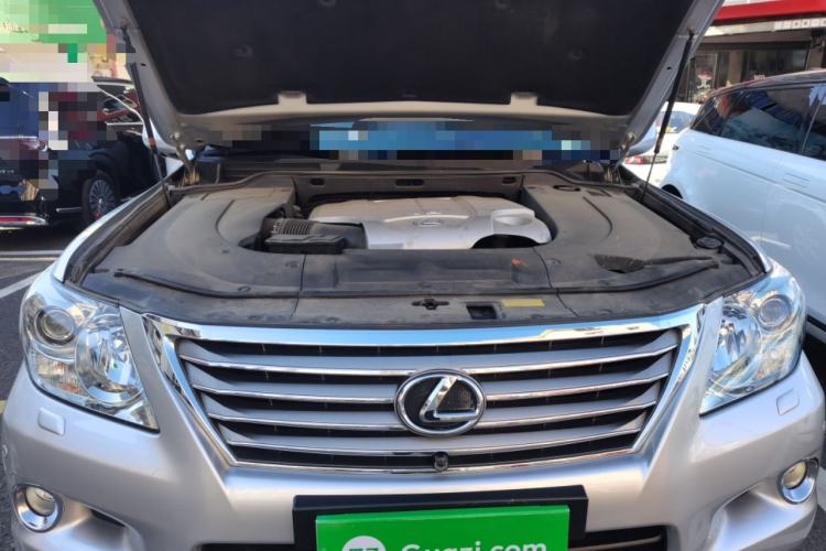 Used Lexus LX 2009 570 Engine Bay