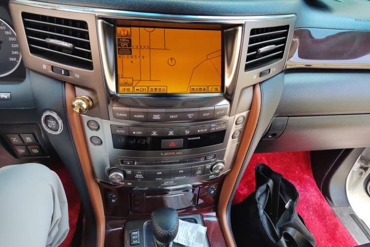 Used Lexus LX 2009 570 Audio And AC Panel