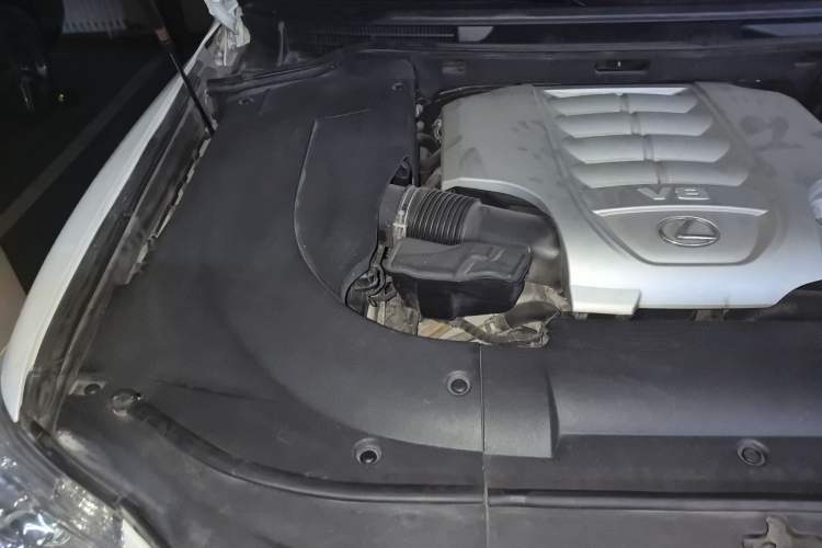 Used Lexus LX 2009 570 Engine Bay Right