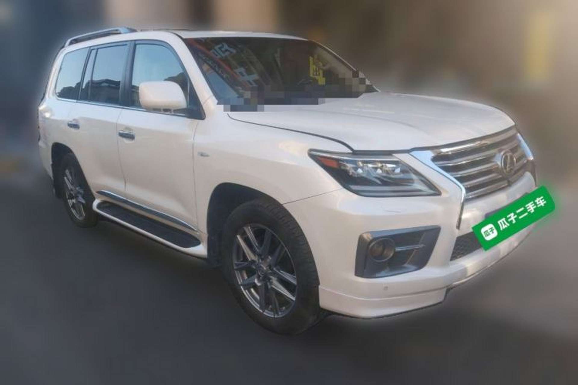 Used Lexus LX 2009 570 Front Right 45 Deg
