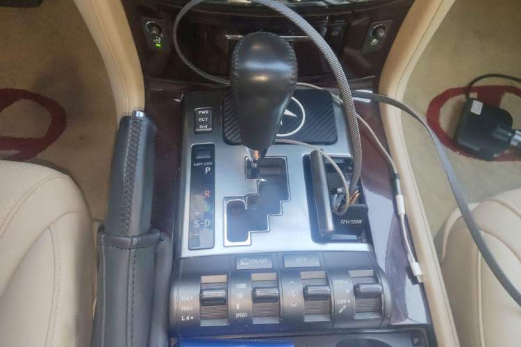 Used Lexus LX 2009 570 Gear Lever