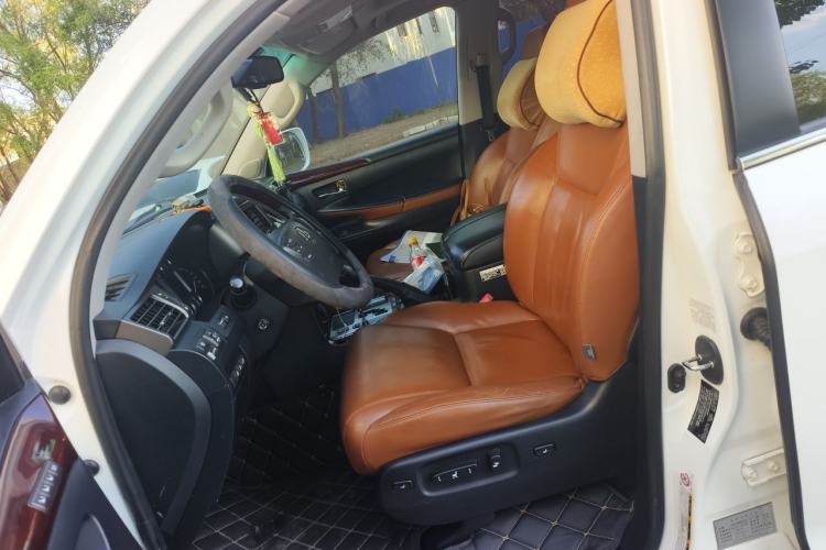 Used Lexus LX 2009 570 Left Front Seat