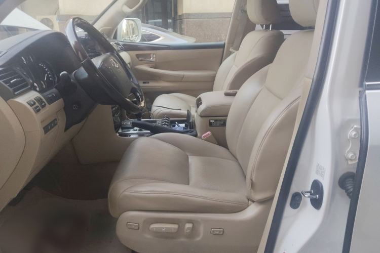 Used Lexus LX 2009 570 Left Front Seat
