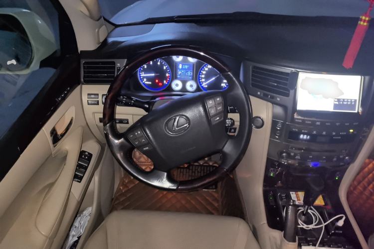 Used Lexus LX 2009 570 Steering Wheel