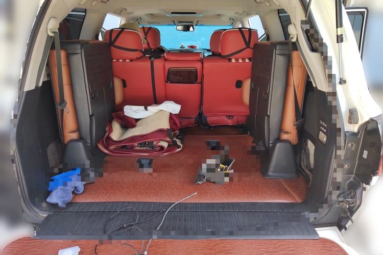 Used Lexus LX 2009 570 Trunk