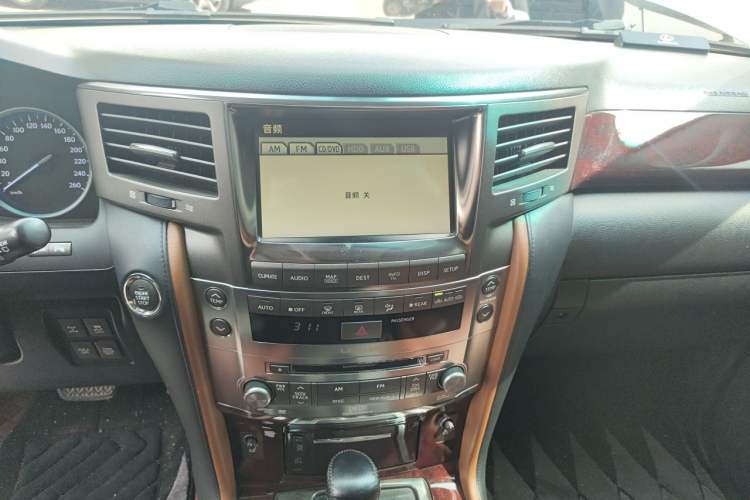 Used Lexus LX  Audio And AC Panel