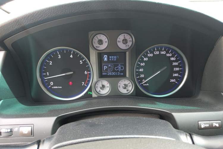 Used Lexus LX  Instrument Cluster