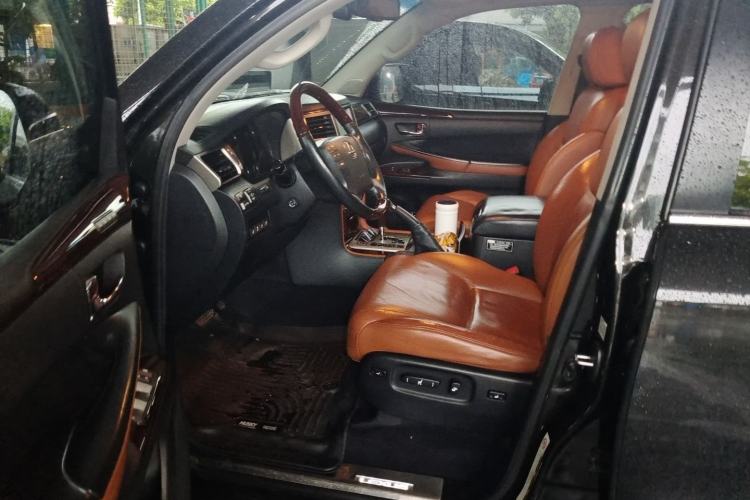 Used Lexus LX 2012 570 Driver Seat