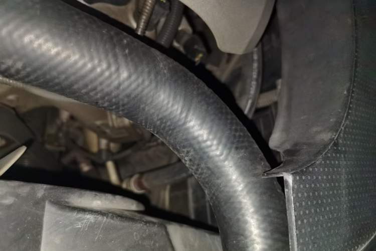 Used Lexus LX 2012 570 Engine Bay Left