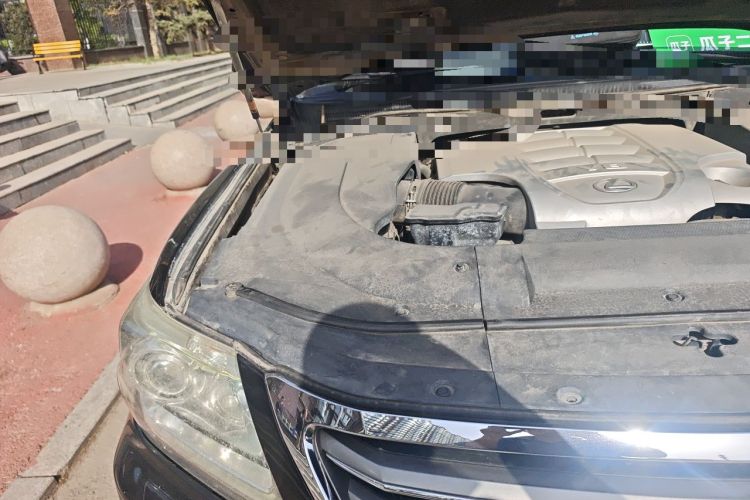 Used Lexus LX 2012 570 Engine Bay Right