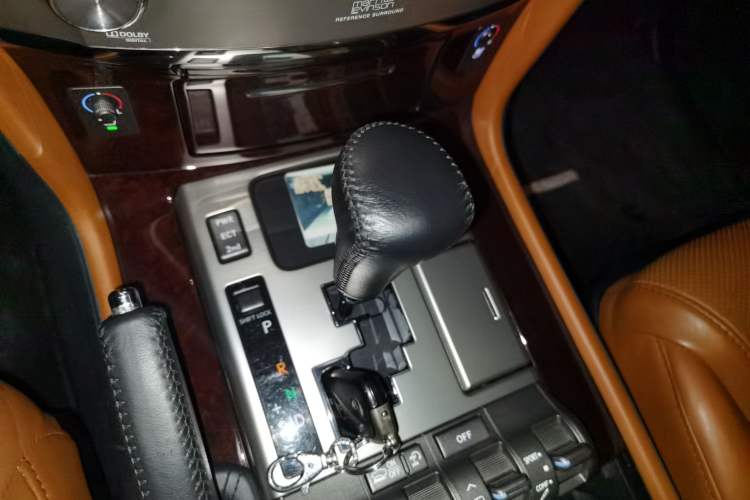 Used Lexus LX 2012 570 Gear Lever