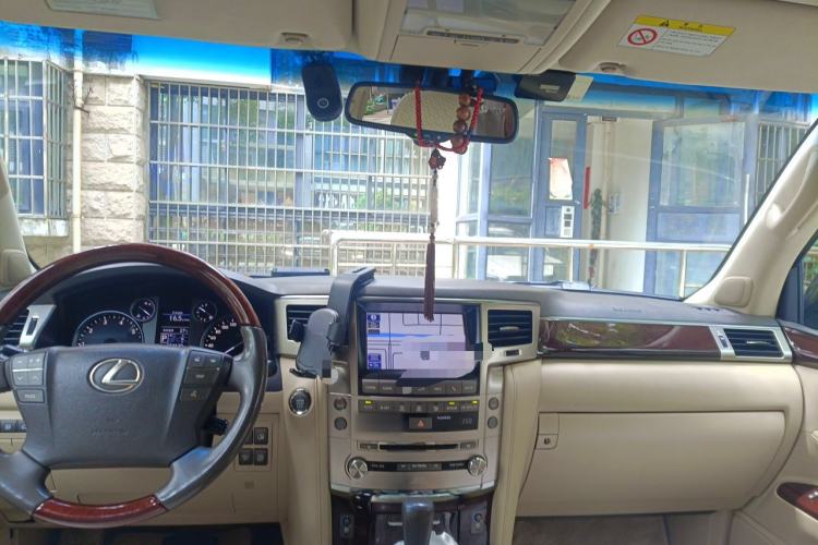 Used Lexus LX 2012 570 Headliner