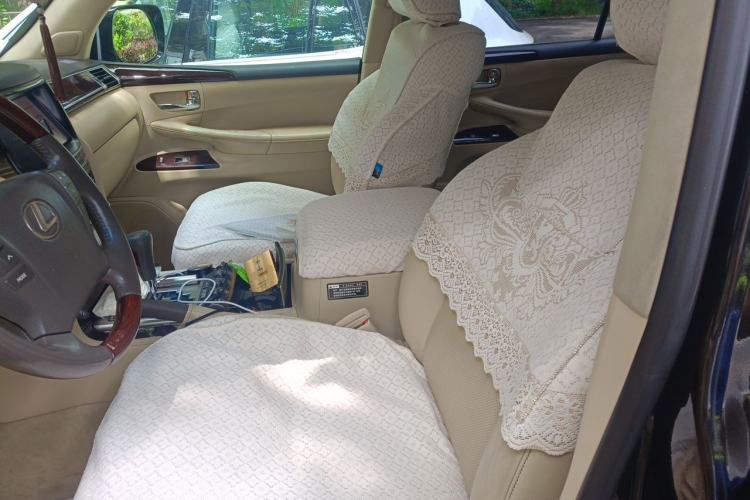 Used Lexus LX 2012 570 Left Front Seat