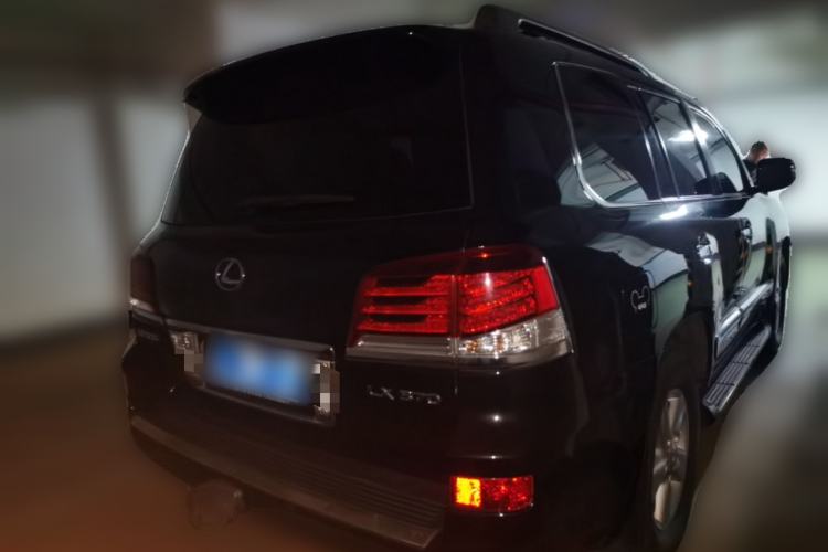 Used Lexus LX 2012 570 Rear Right 45 Deg