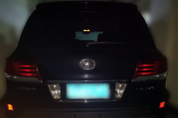 Used Lexus LX 2012 570 Rear