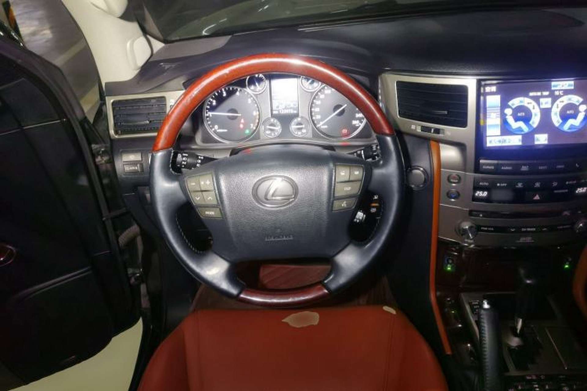 Used Lexus LX 2012 570 Steering Wheel