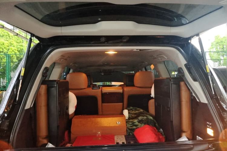 Used Lexus LX 2012 570 Trunk
