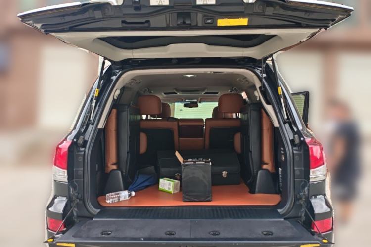 Used Lexus LX 2012 570 Trunk