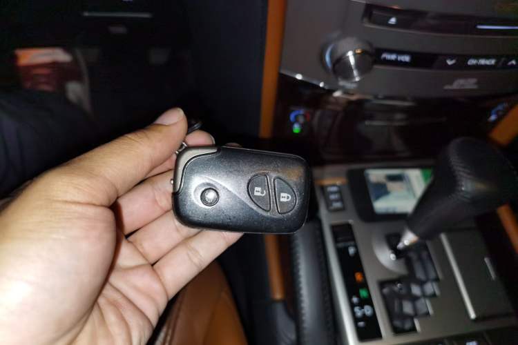 Used Lexus LX 2012 570 Vehicle Key