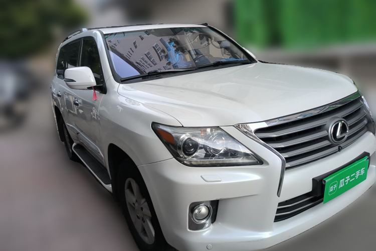 Used Lexus LX 2012 570 Front Right 45 Deg