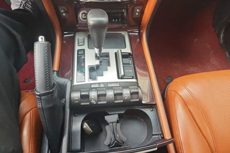 Used Lexus LX 2012 570 Gear Lever