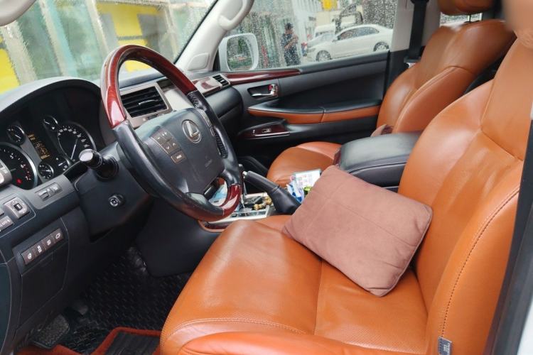 Used Lexus LX 2012 570 Left Front Seat
