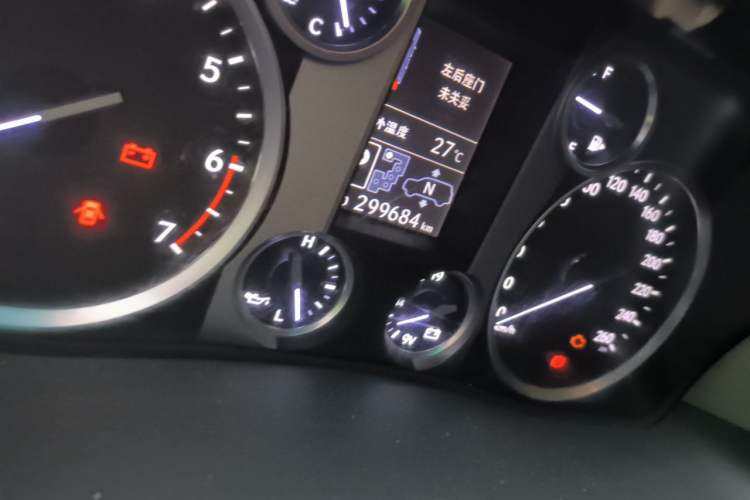 Used Lexus LX 2012 570 Odometer Close Up