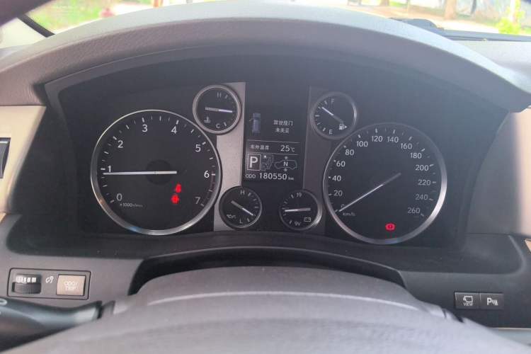 Used Lexus LX 2012 570 Odometer Close Up
