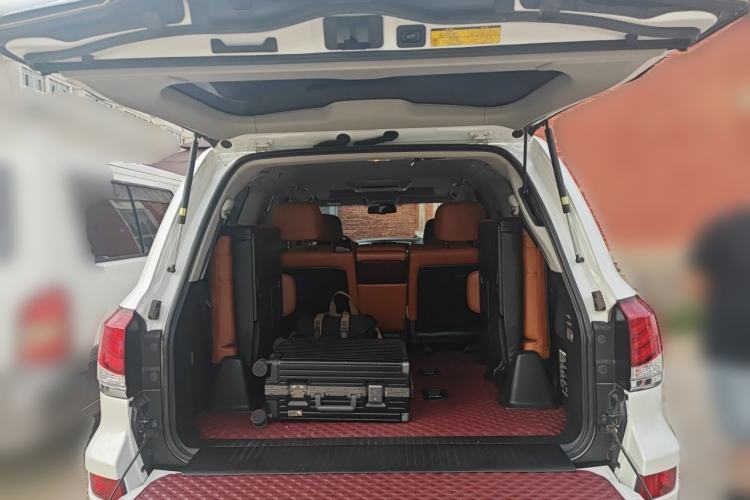 Used Lexus LX 2012 570 Trunk