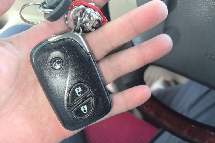 Used Lexus LX 2012 570 Vehicle Key