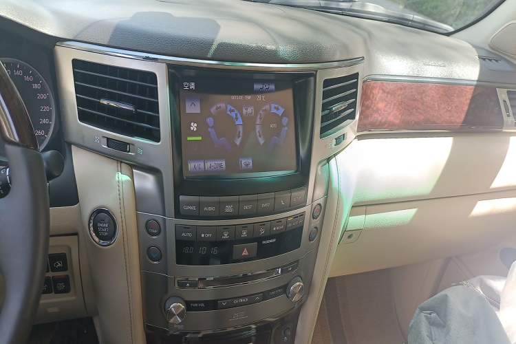 Used Lexus LX 2013 570 Audio And AC Panel