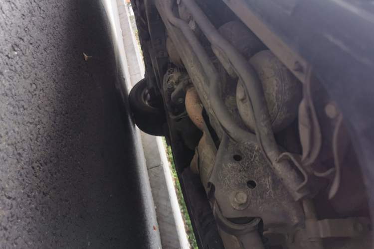 Used Lexus LX 2013 570 Chassis Front Left