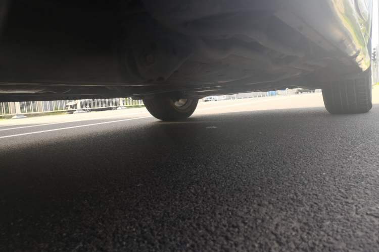 Used Lexus LX  Chassis Rear Right