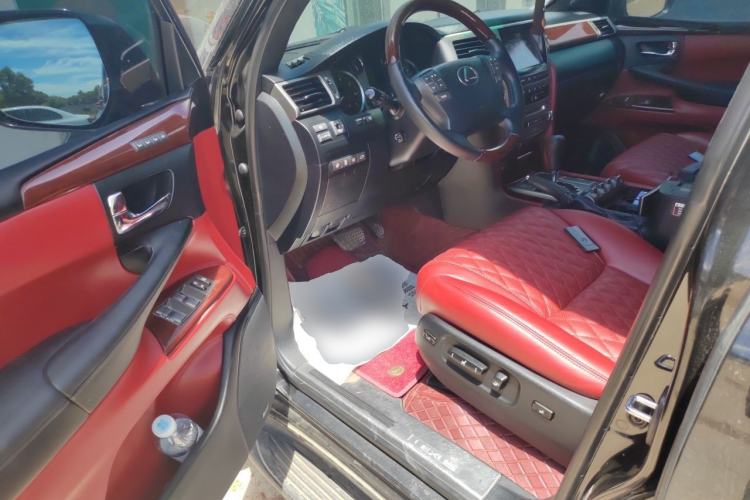 Used Lexus LX 2013 570 Driver Seat