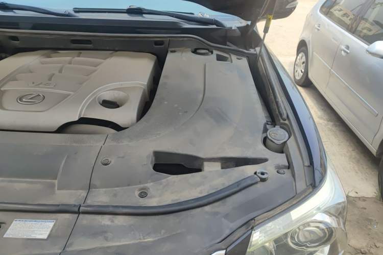 Used Lexus LX 2013 570 Engine Bay Left