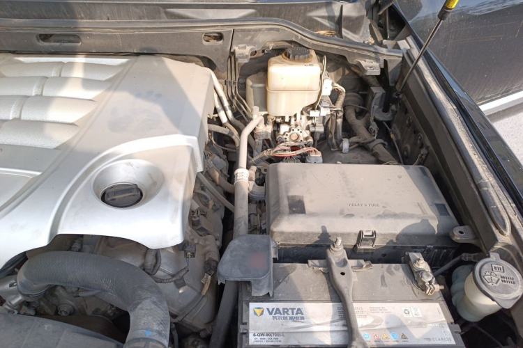 Used Lexus LX 2013 570 Engine Bay Left