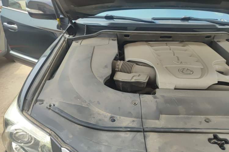 Used Lexus LX 2013 570 Engine Bay Right